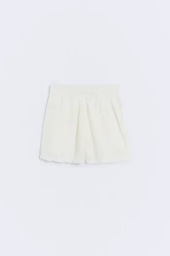 eseOese SHORT BORDADO LOMBOK